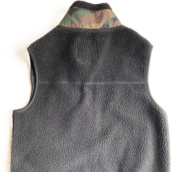 3/$15 Bundle | Boys Camo Vest - Picture 4 of 7